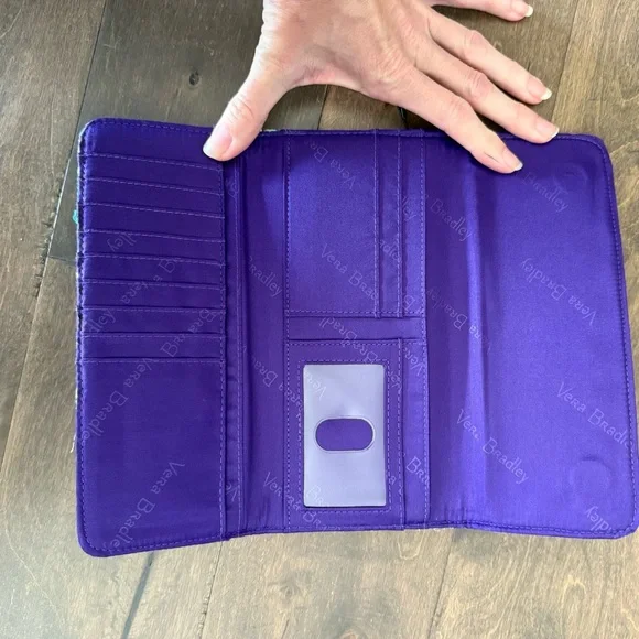 Vera Bradley Quilted Wallet – Tri-Fold Floral Pattern - Picture 2 of 3